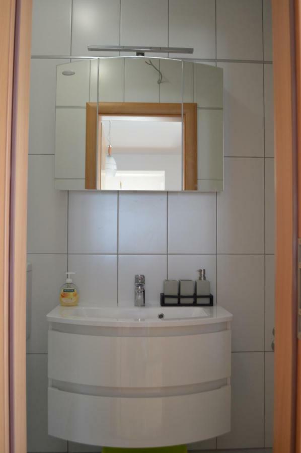 Apartmani Mila Сукошан Екстер'єр фото